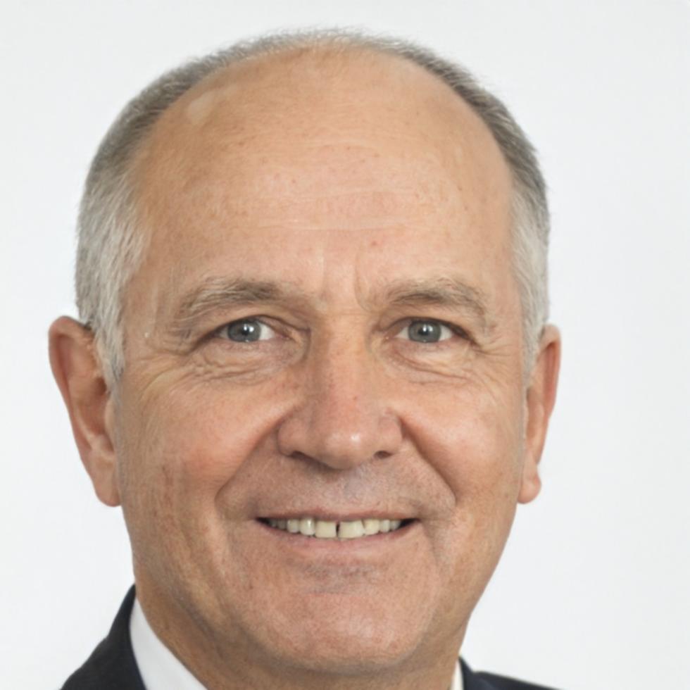 Miguel López